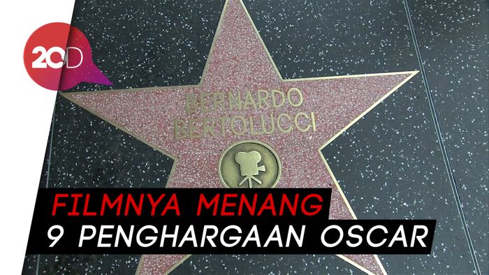 Sutradara Bernardo Bertolucci Tutup Usia