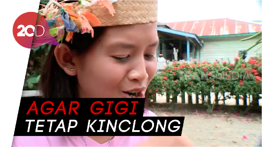 Ternyata Ini Rahasia Gigi Terawat Suku Dayak Kayan!