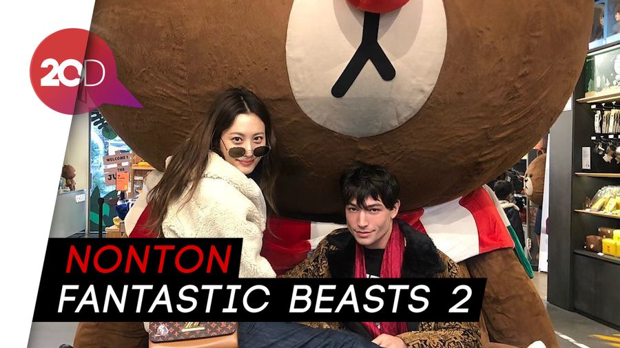 Surprise! Claudia Kim dan Ezra Miller Muncul di Bioskop Seoul