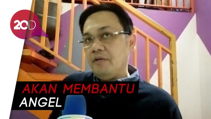 Farhat Abbas Kecam Tindakan Vicky Gerebek Rumah Angel Lelga