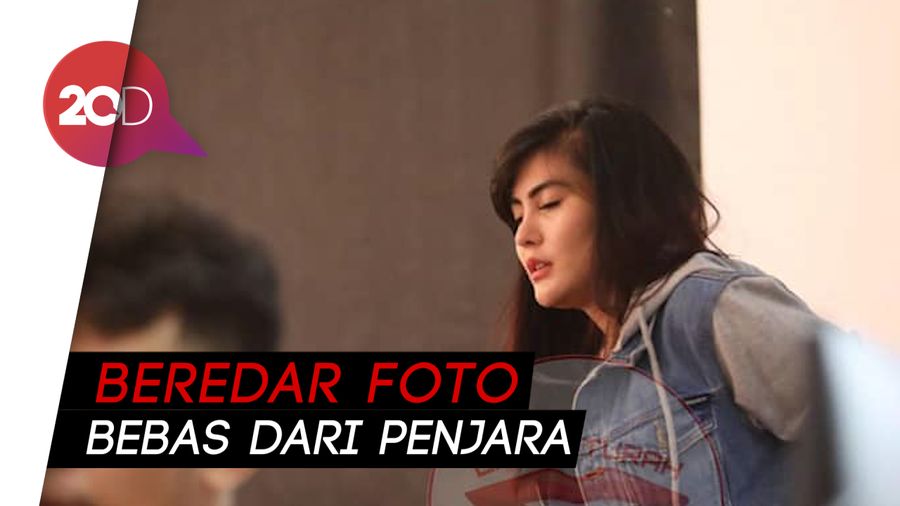 Angela Lee Sudah Bebas?