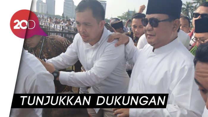 Peserta Reuni 212 Gemakan Hidup Prabowo