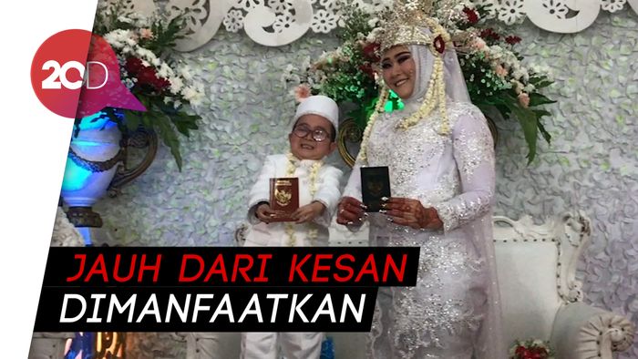  Sah!!! Daus Mini Menikah untuk Ketiga Kalinya