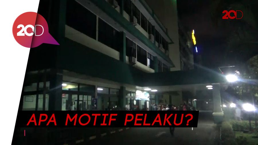 Arak-arakan di Jalan, Suporter PSM Makassar Ditebas Parang