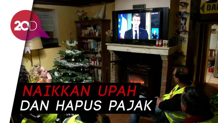Macron Mulai Bereaksi atas Demo Yellow Vest