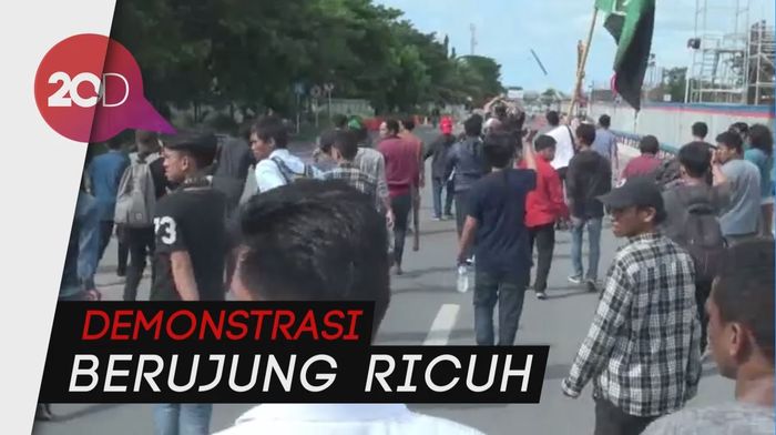 Peringati Hari HAM di Makassar, Mahasiswa dan Warga Bentrok