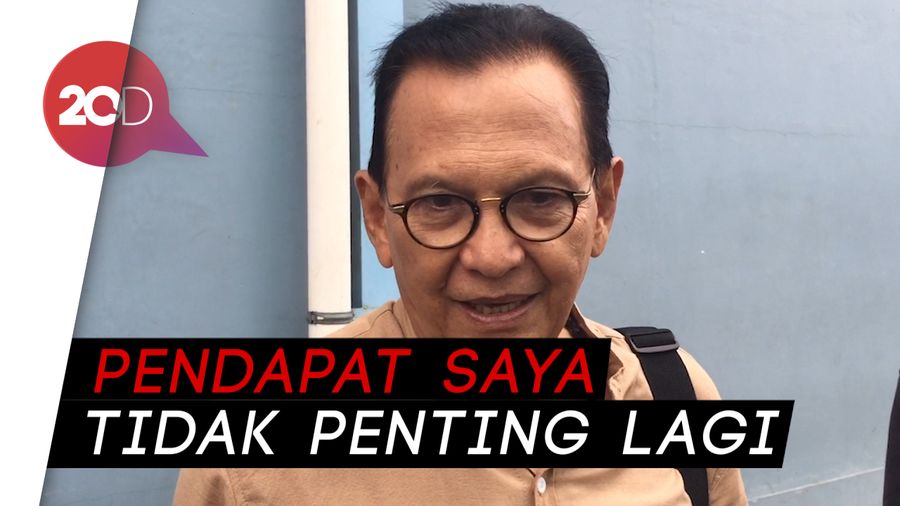 Disinggung Gading-Gisel, Roy Marten Nangis