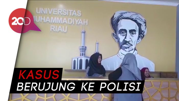 Penjelasan UMRI soal Aksi Rektor Lempar Disertasi Mahasiswa S3 