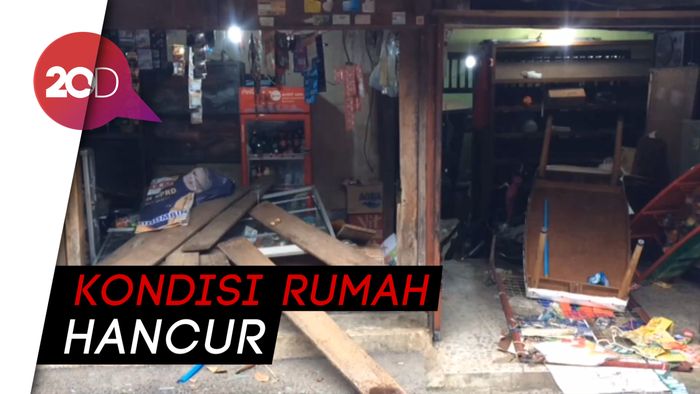 Tak Hanya Polsek Ciracas, Rumah Pengeroyok TNI Juga Diamuk Massa