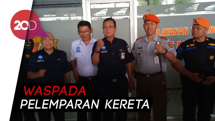 Dirut KAI Tinjau Jalur dan Stasiun Madiun Jelang Libur Nataru