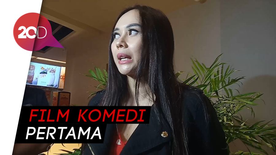 Diam-diam Aura Kasih Jadi Janda Genit 