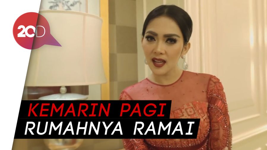 Benarkah Syahrini Sudah Gelar Lamaran?