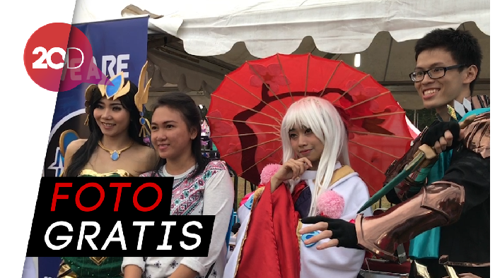 Cosplay Mobile Legend Meriahkan HUT ke-17 Transmedia