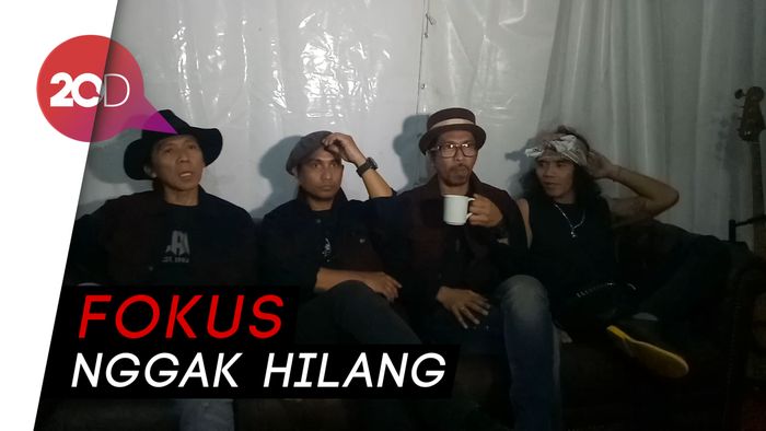 Pengalaman Seru Slank Tampil dengan Konsep Burning Stage