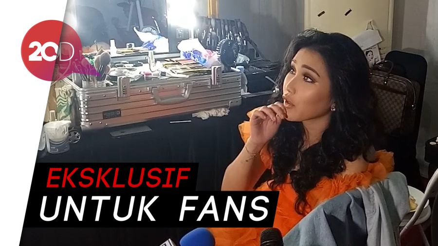 Ayu Ting Ting Ingin Gelar Mini Konser 