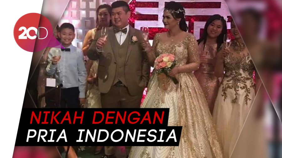 Selamat! DJ Butterfly Resmi Menikah