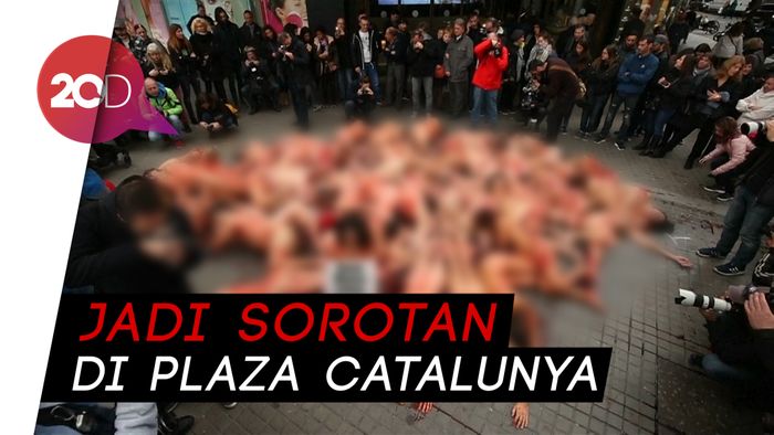 Rame-rame Bugil Tolak Kulit dan Bulu Hewan untuk Busana