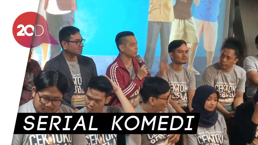 Apa Perbedaan Serial Cek Toko Sebelah dengan Filmnya?