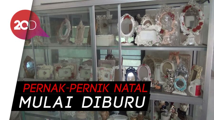 Berkah Natal bagi Perajin Suvenir di Jombang