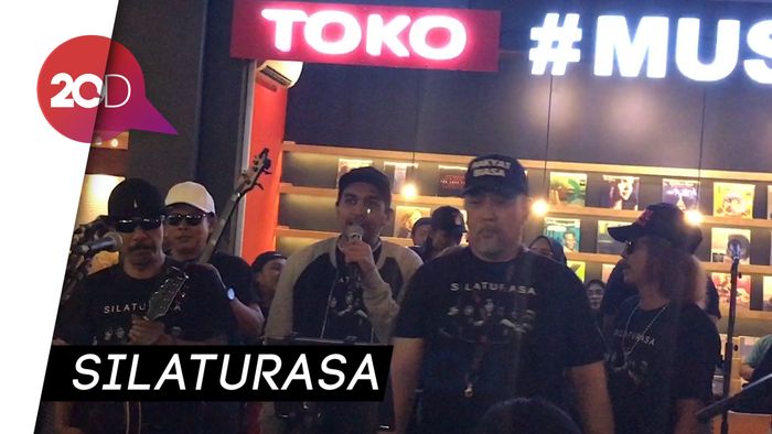 Indro Warkop Gandeng OM PMR Lestarikan Musik Komedi
