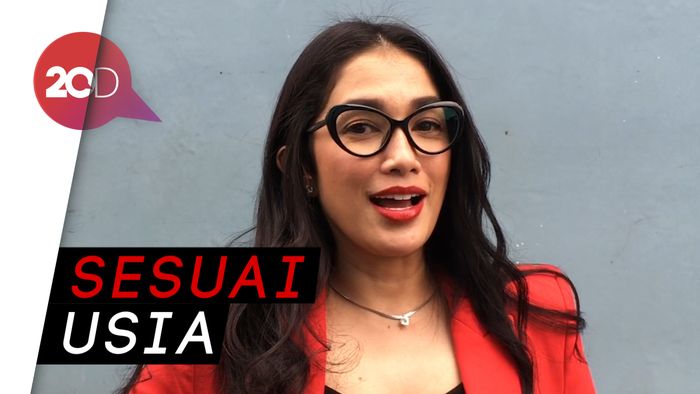 Cerita Ussy Sulistiawaty Kontrol Gaya Fashion Anak