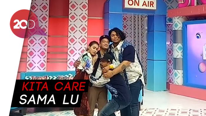 Pelukan Hangat Ayu Ting Ting dan Ivan Gunawan untuk Ruben Onsu