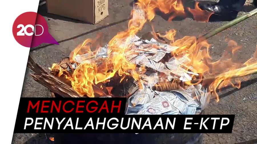 Jutaan e-KTP Rusak Dimusnahkan di Bogor