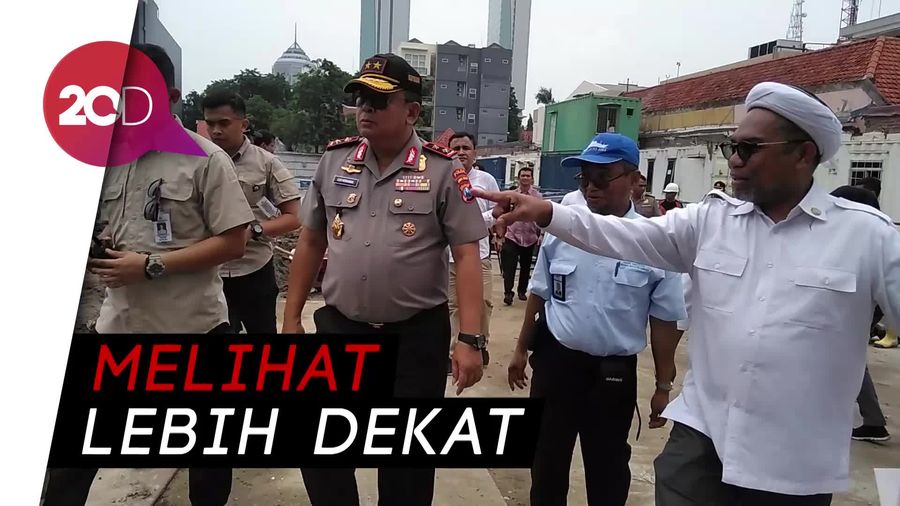 Ditemani Kapolda Jatim, Ngabalin Tinjau Jalan Gubeng Ambles