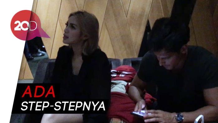 Kenapa Sih Richard Kyle Belum Juga Lamar Jessica Iskandar?