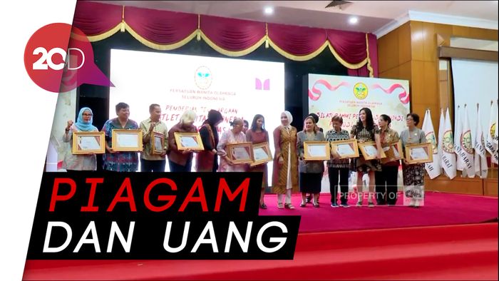 Menyambut Hari Ibu, Perwosi Beri Penghargaan Atlet Wanita