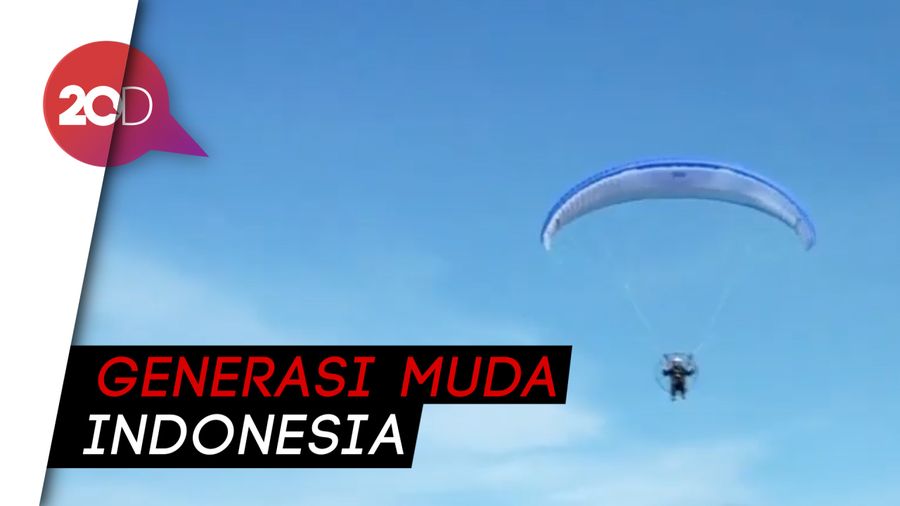 Remaja 14 Tahun Ini Jadi Juara di Kejurnas Paramotor 2018
