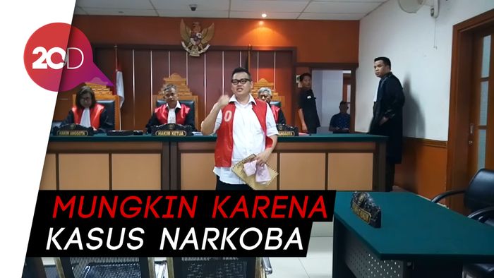 Waduh! Reza Bukan Tiba-tiba Digugat Cerai Istrinya