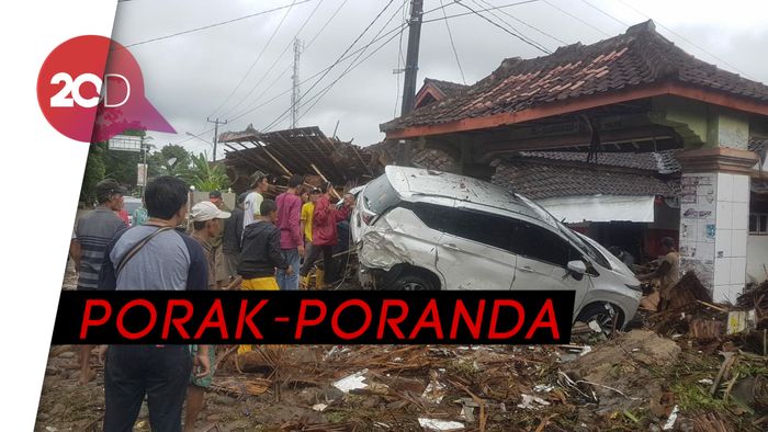 Potret Kerusakan Usai Tsunami Menerjang Anyer