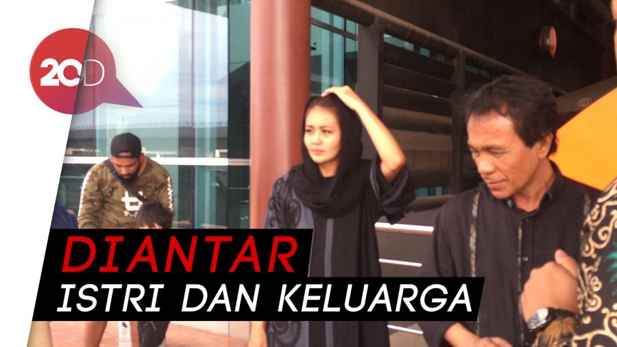 Jenazah Herman Seventeen Dibawa ke Ternate