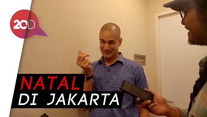 Rencana Natal Keluarga Kecil Okan Cornelius 