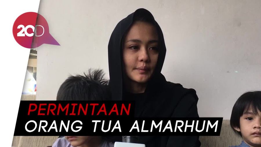 Alasan Jenazah Herman Seventeen Dimakamkan di Ternate