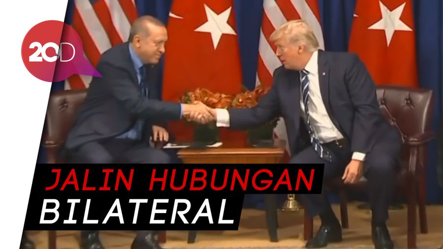 Erdogan Undang Trump ke Turki Tahun Depan