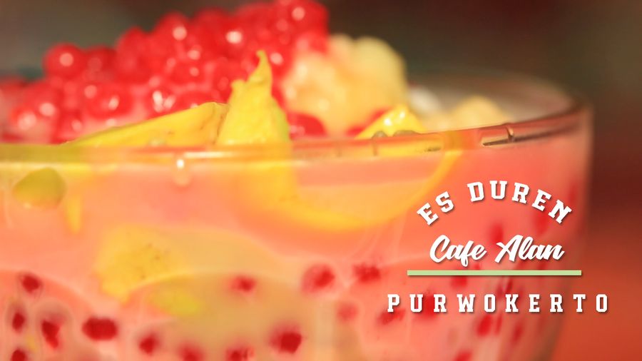 Menikmati Kesegaran Es Duren di Cafe Alan, Purwokerto