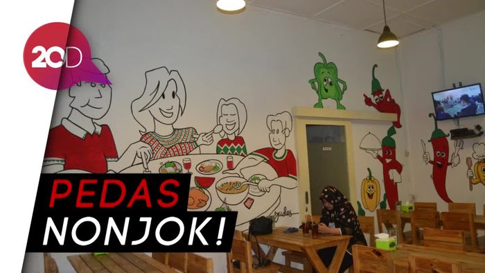 Fried Chicken Plus Sambal Gledek ala Prilly Latuconsina