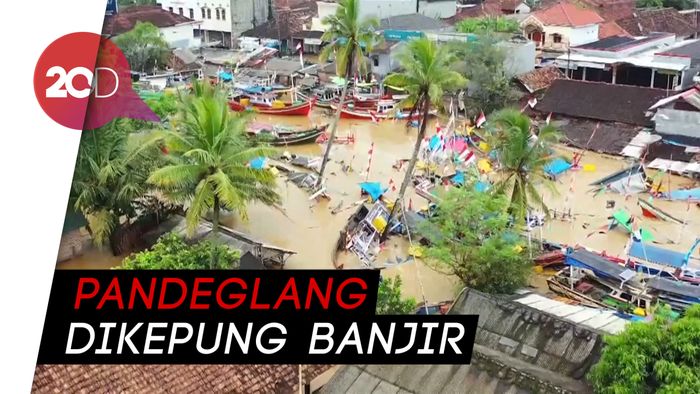 Menilik Pandeglang dalam Kepungan Air dari Udara