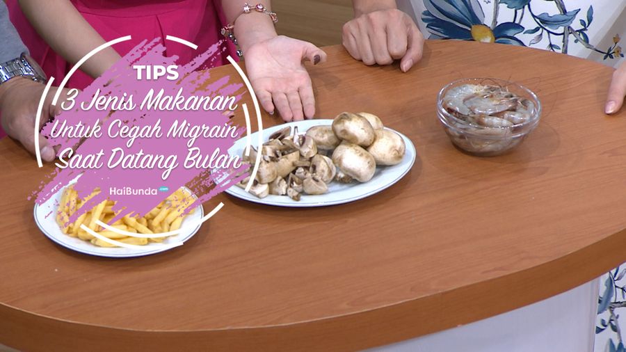 3 Jenis Makanan untuk Cegah Migrain Saat Datang Bulan