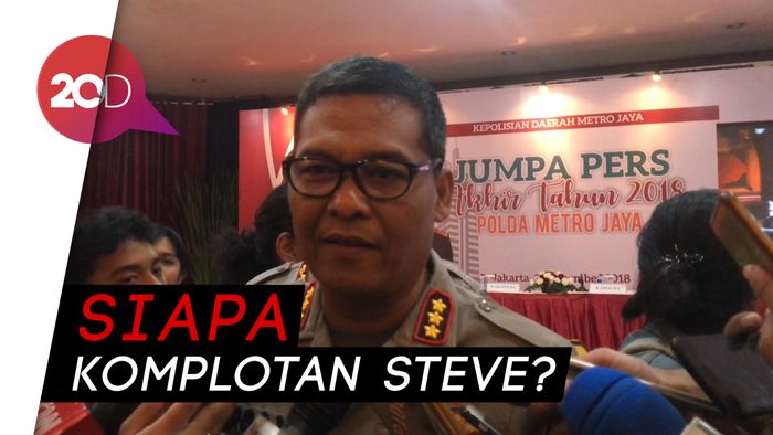 Keterangan Steve Emmanuel Berubah-ubah Saat Ditanya Polisi