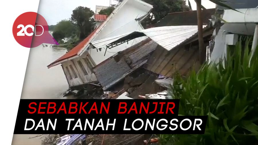  Diterjang Badai, Rumah-rumah di Filipina Ambles ke Kali