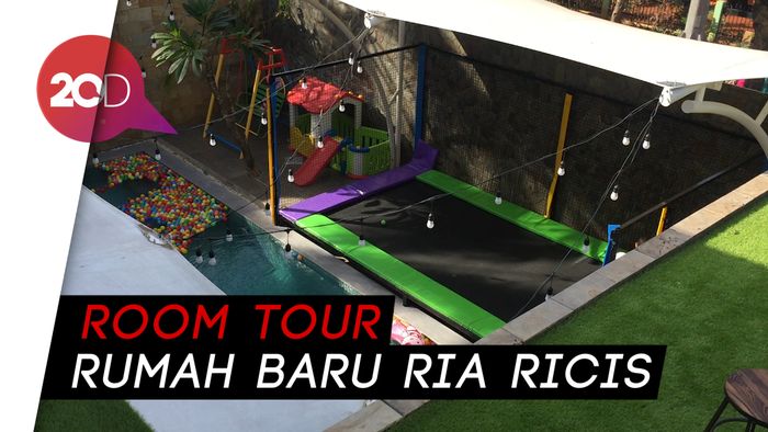 Kelebihan Beli TV untuk Rumah Baru, Ria Ricis Siap Bikin Giveaway