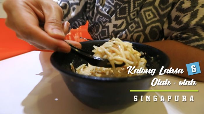 Katong Laksa dan Otak-otak Singapura