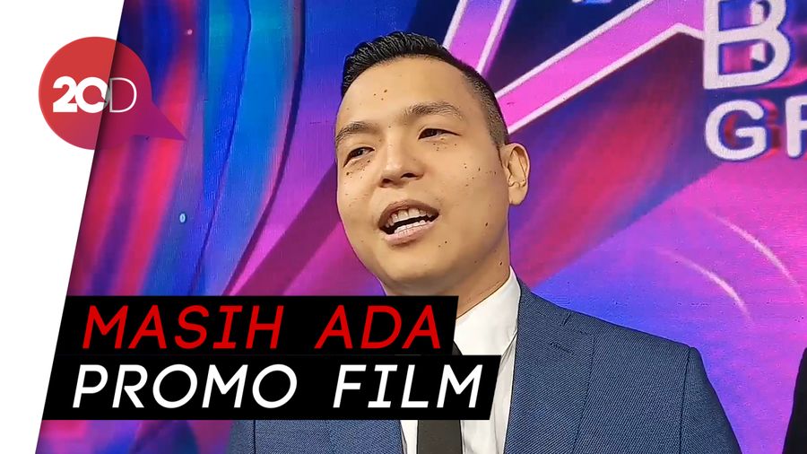 Harus Promosi Film, Ernest Prakasa Tunda Liburan Akhir Tahun