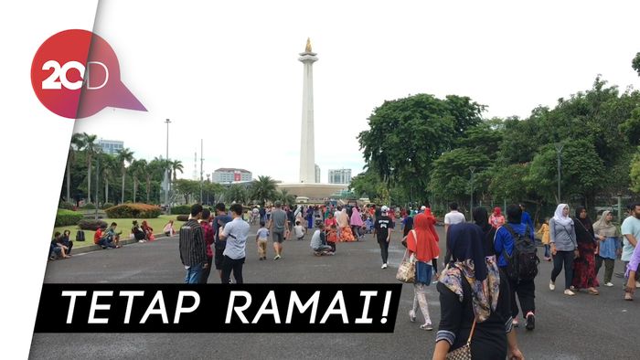 Menikmati Awal 2019 di Monas