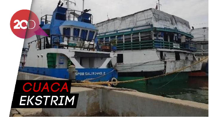 279 Wisatawan Tertahan di Karimunjawa