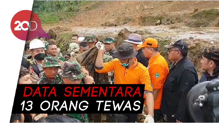 Cek Longsor di Sukabumi, Ridwan Kamil Saksikan Evakuasi Mayat