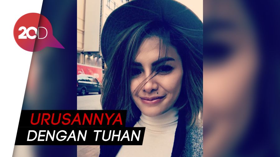 Pesan Sahabat untuk Nikita Mirzani Lepas Hijab